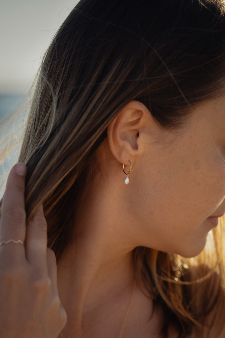XS Fresh Water Pearl Hoops